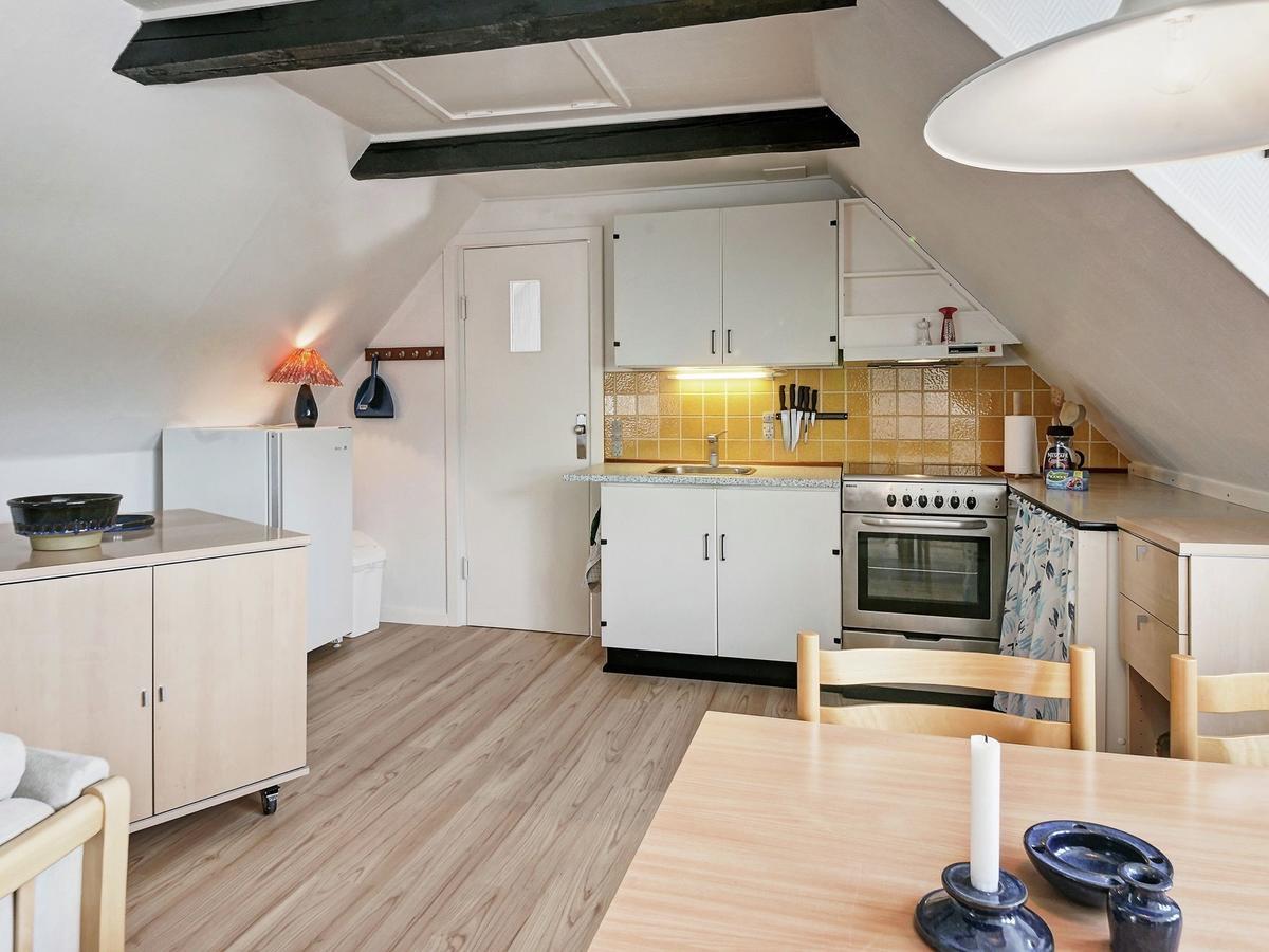 4 Person Holiday Home In Nex Langedeby 外观 照片