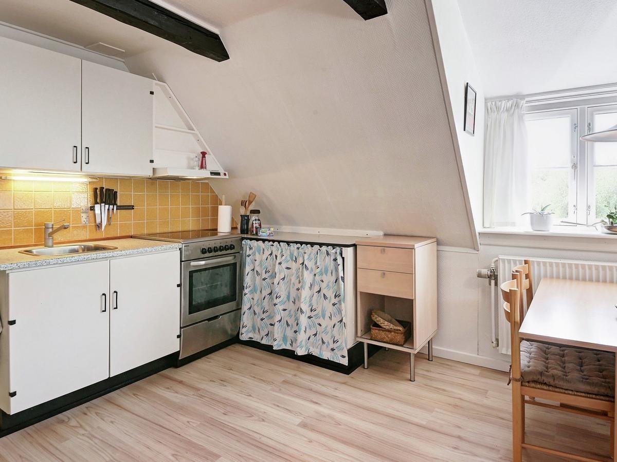 4 Person Holiday Home In Nex Langedeby 外观 照片