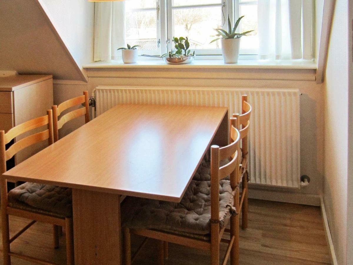 4 Person Holiday Home In Nex Langedeby 外观 照片